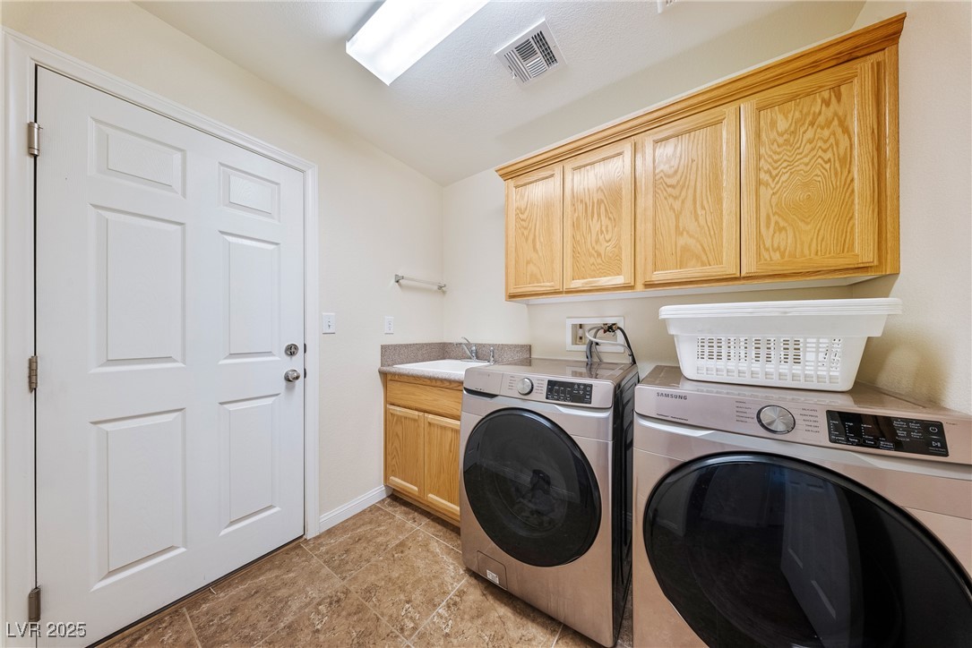 4153 West Panorama Street Property Photo 26