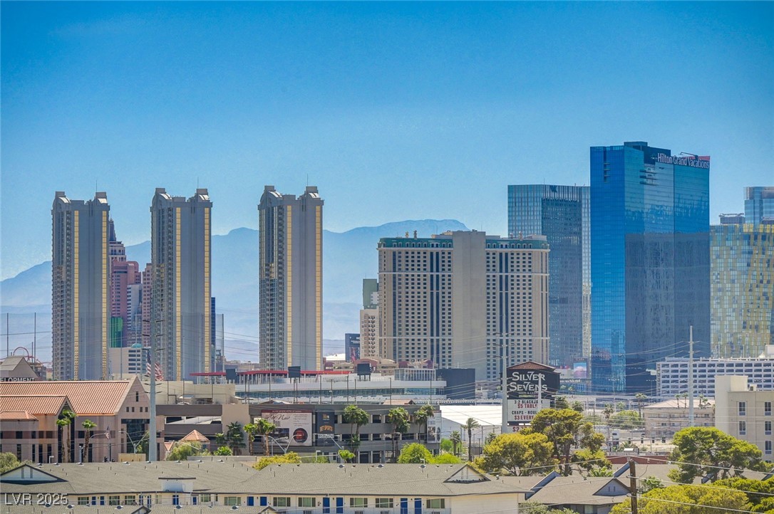 3930 University Center Drive 806 Property Photo 3