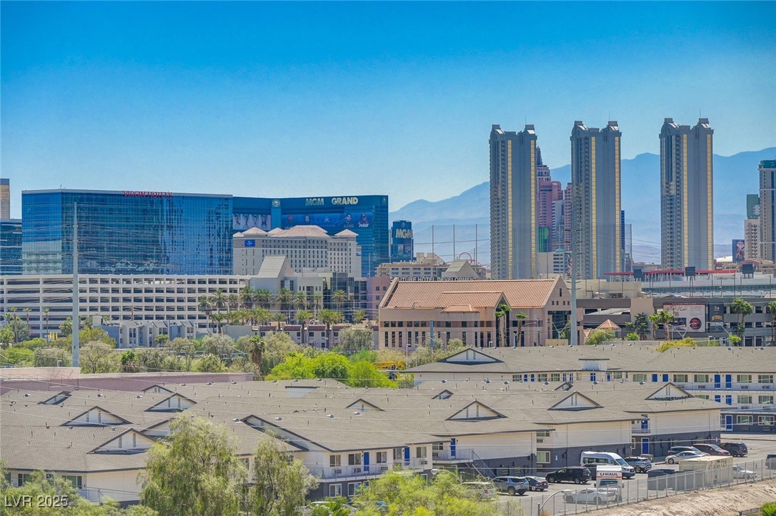 3930 University Center Drive 806 Property Photo 6