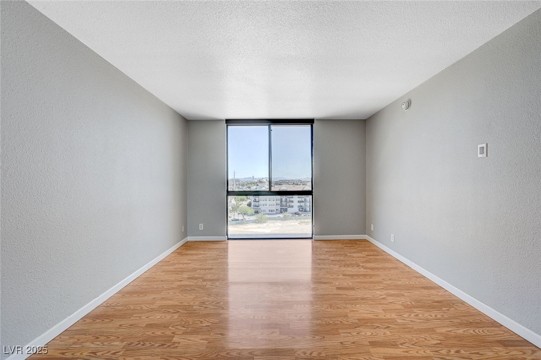 3930 University Center Drive 806 Property Photo 15