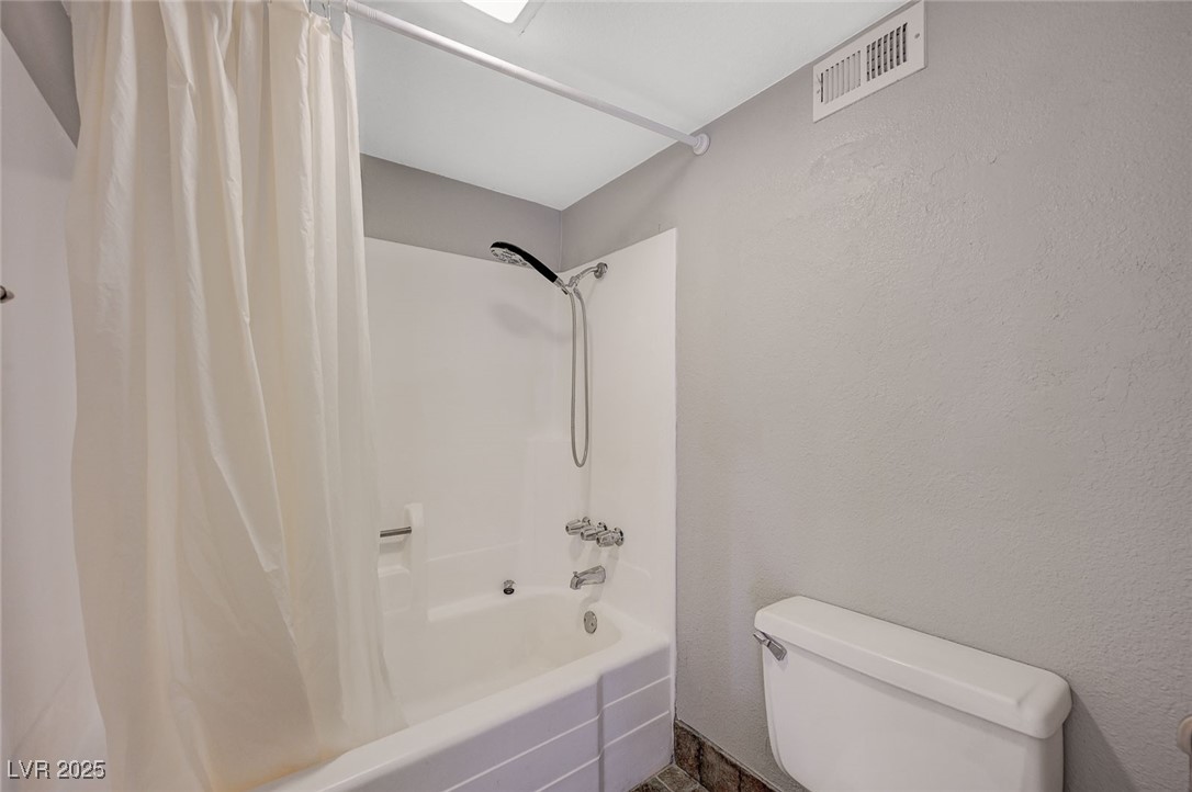 3930 University Center Drive 806 Property Photo 19