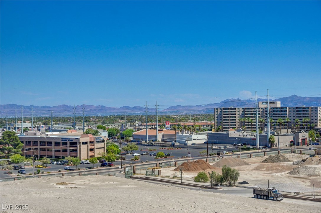 3930 University Center Drive 806 Property Photo 31