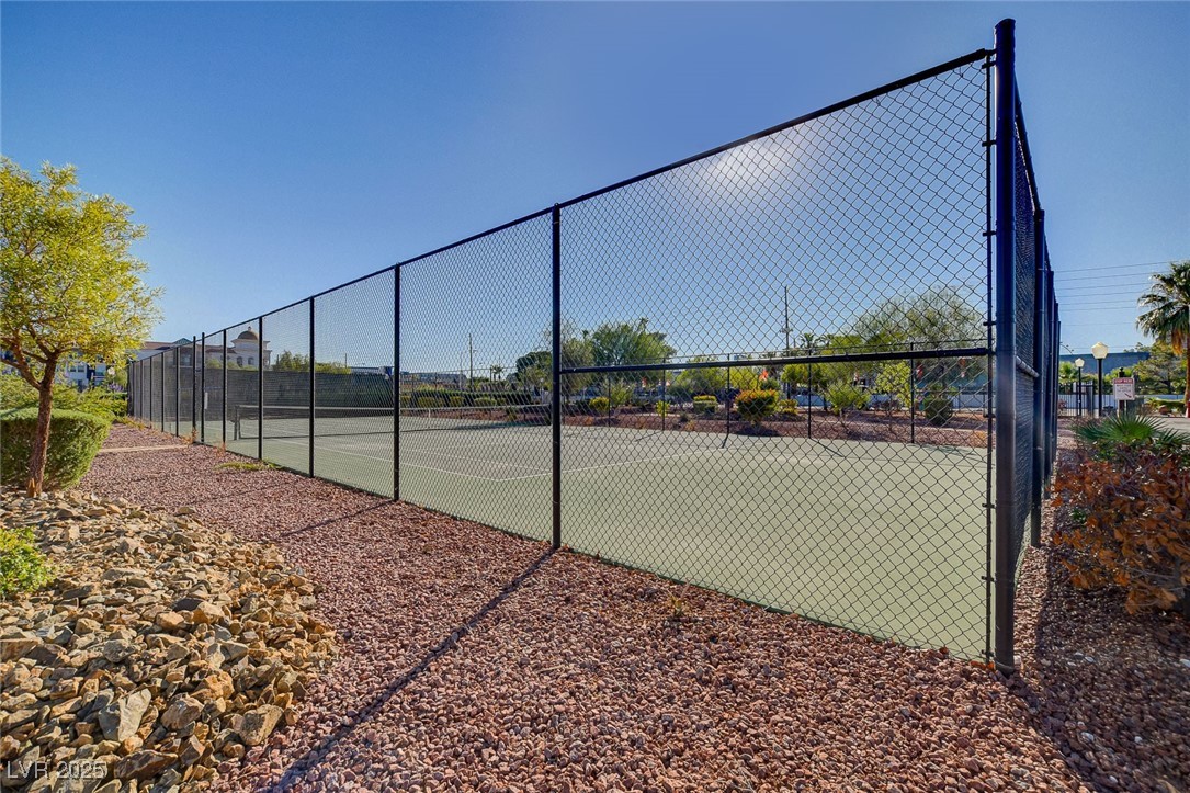 3930 University Center Drive 806 Property Photo 55