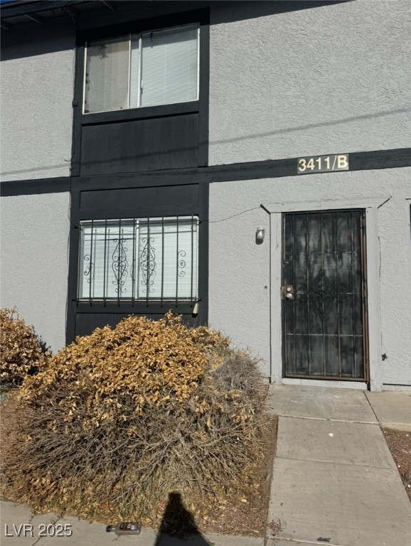 3411 Civic Center Drive B Property Photo 1