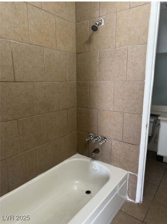 3411 Civic Center Drive B Property Photo 6