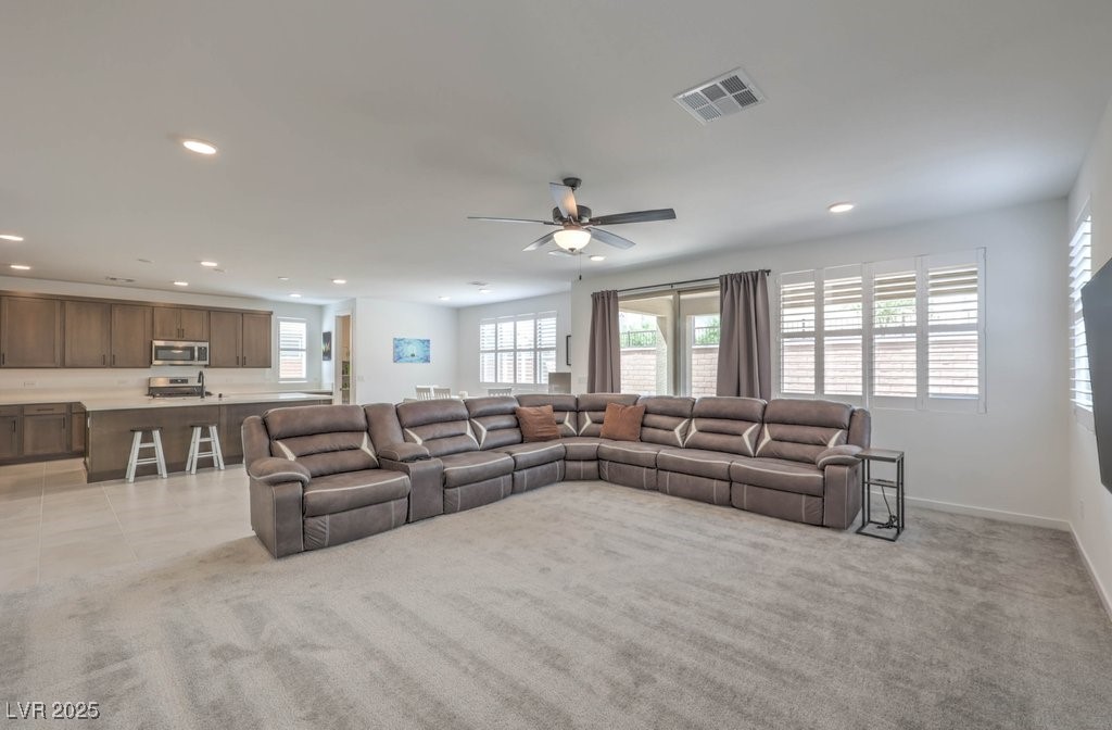 6923 Desert Finch Street Property Photo 10