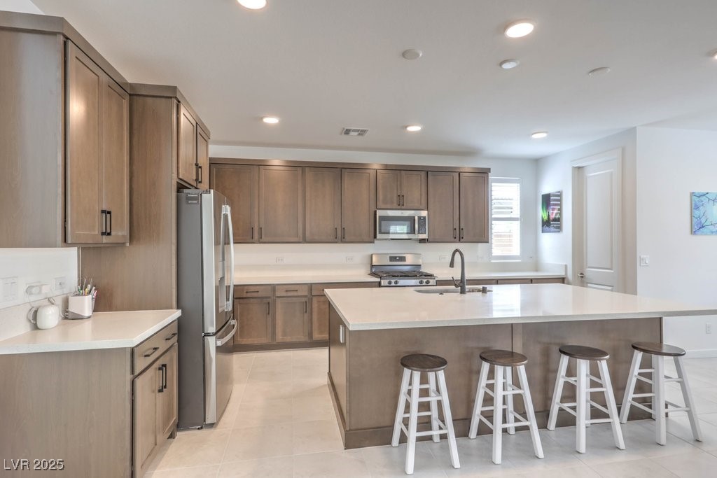 6923 Desert Finch Street Property Photo 11