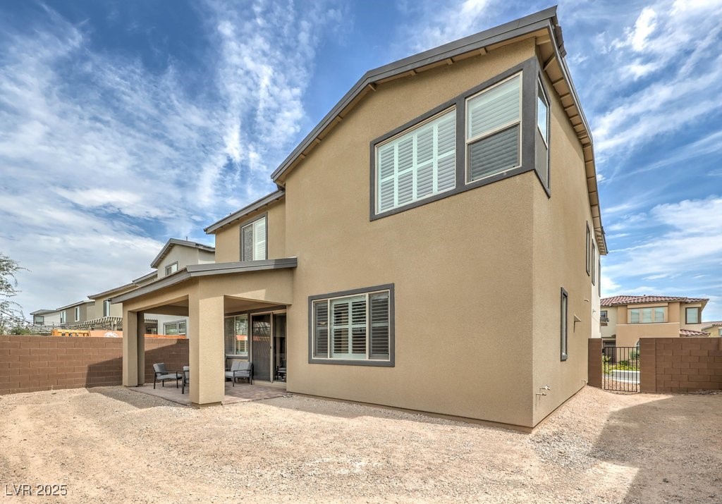 6923 Desert Finch Street Property Photo 36