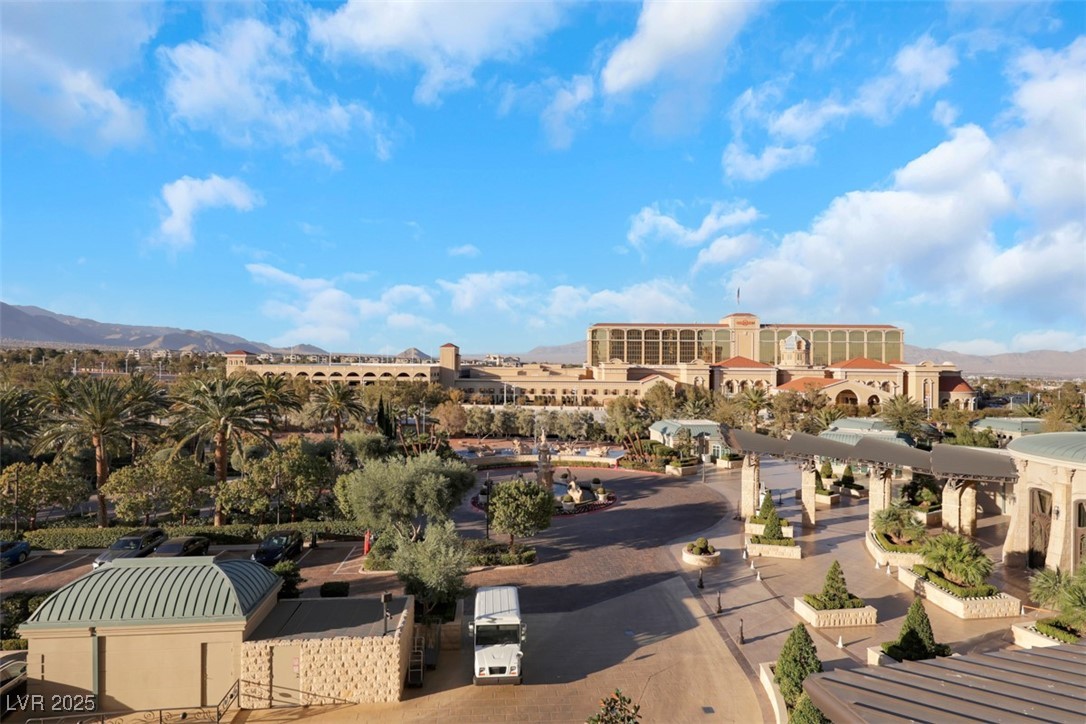 9103 Alta Drive 404 Property Photo 16