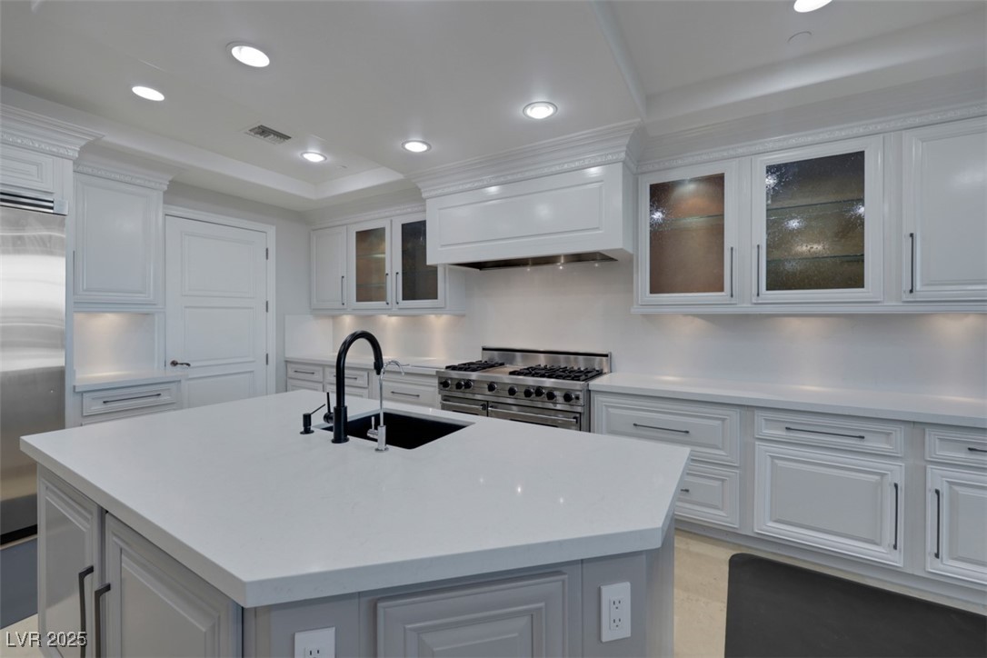 9103 Alta Drive 404 Property Photo 22