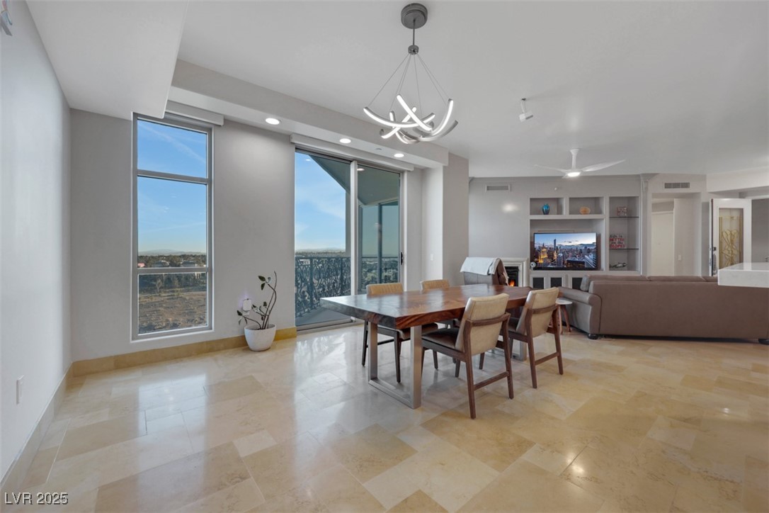 9103 Alta Drive 404 Property Photo 25