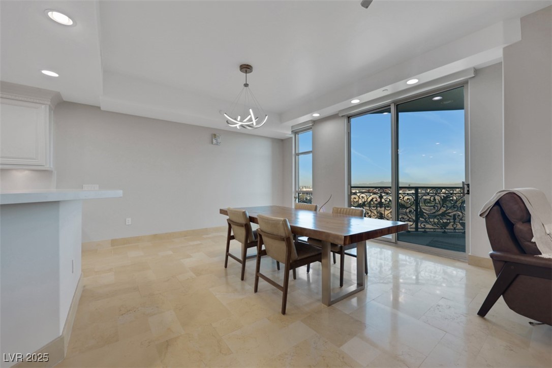 9103 Alta Drive 404 Property Photo 26