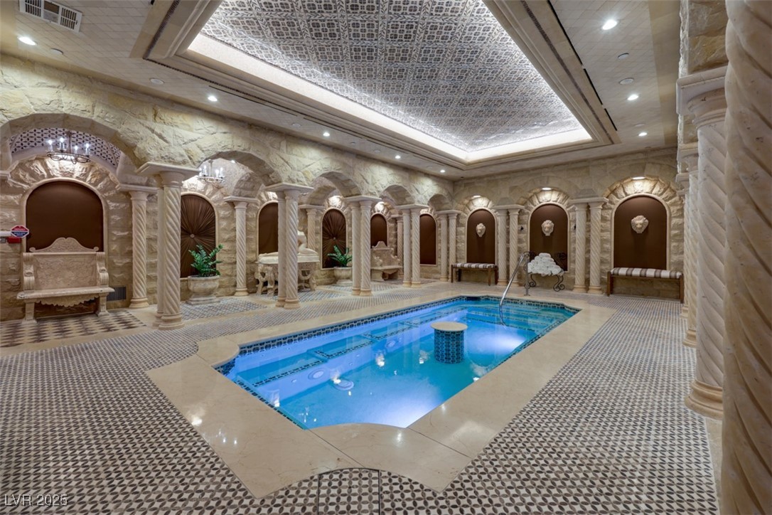 9103 Alta Drive 404 Property Photo 36