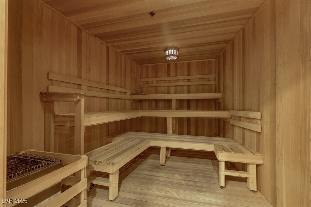 9103 Alta Drive 404 Property Photo 43