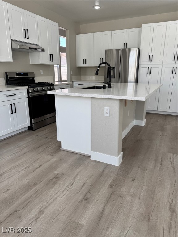 125 Lakewood Garden Drive Property Photo 9