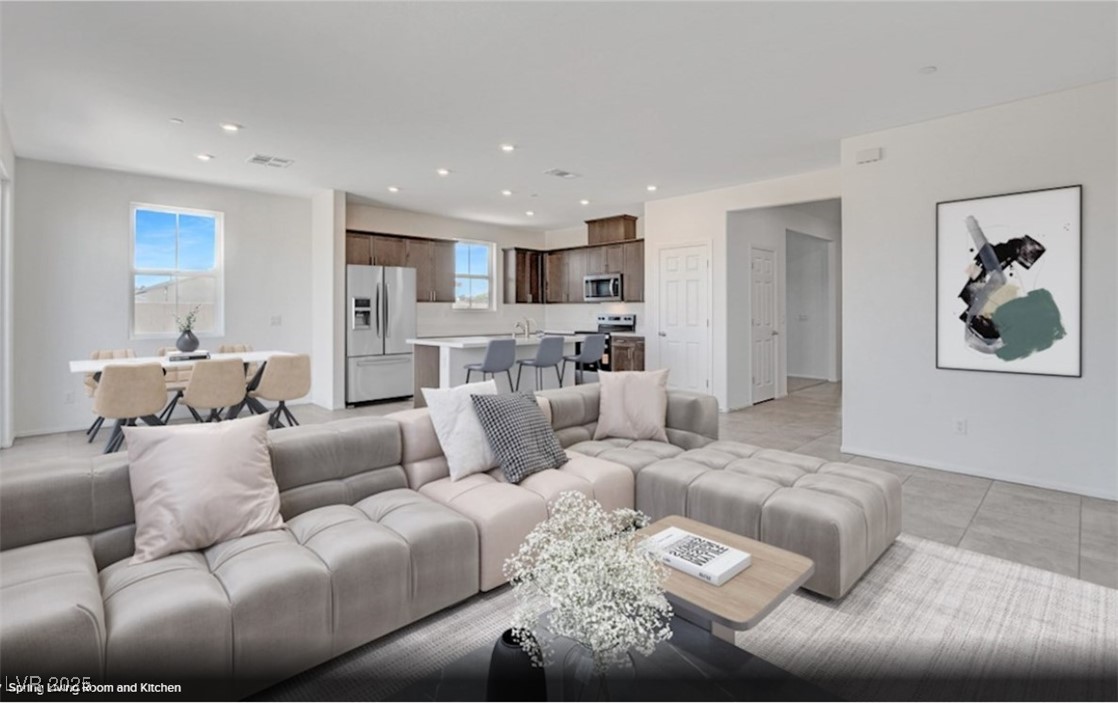 535 Hamilton Drive Property Photo 4