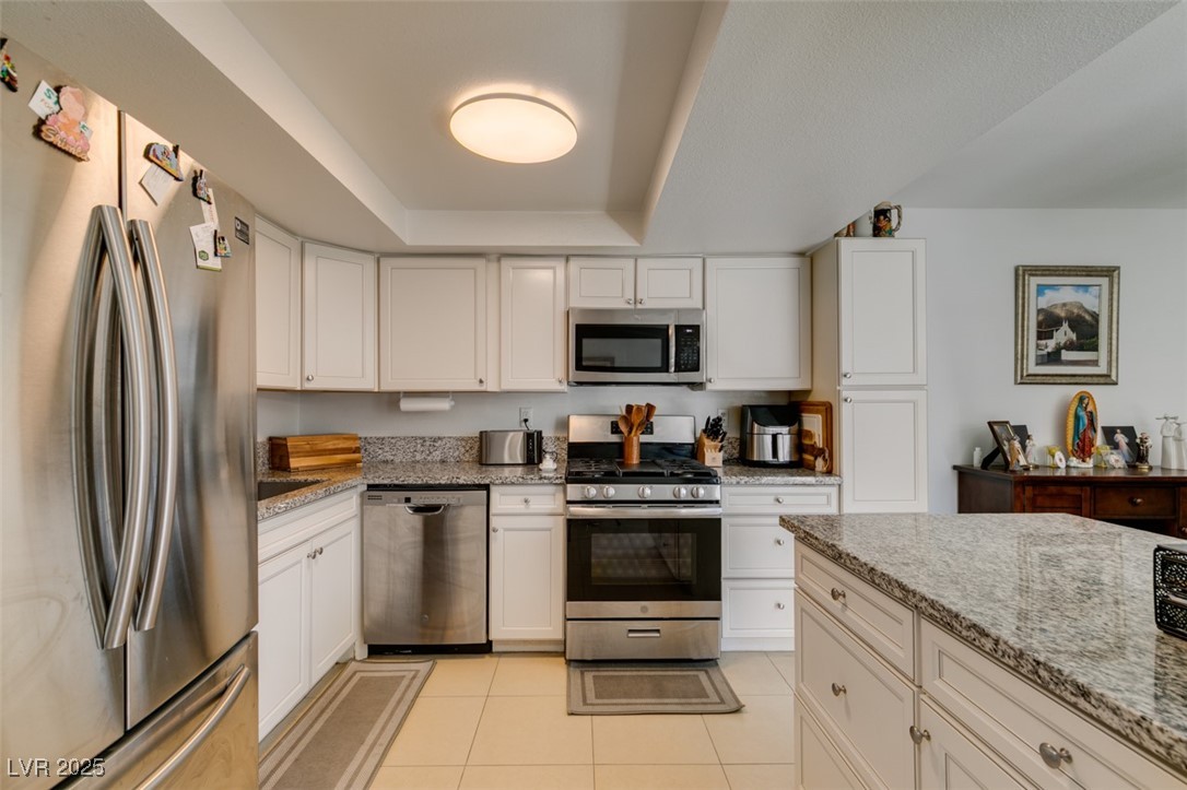 5620 Roseridge Avenue Property Photo 1