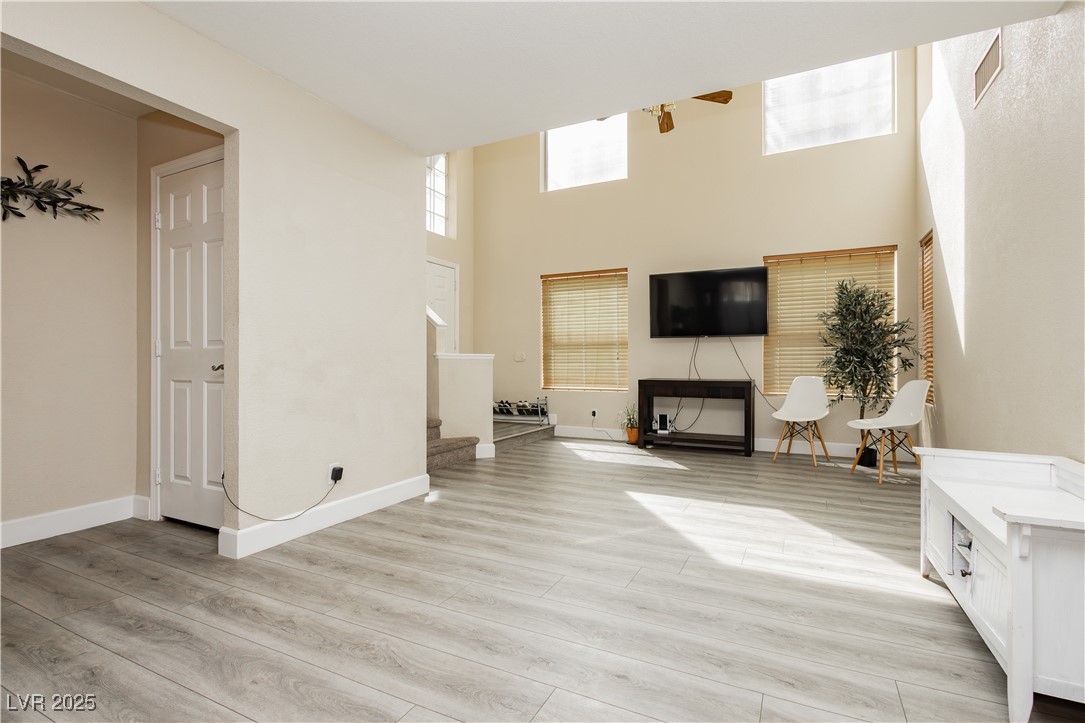 425 Cherry Meadows Court Property Photo 9