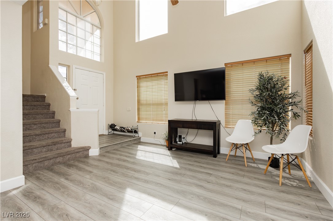 425 Cherry Meadows Court Property Photo 10