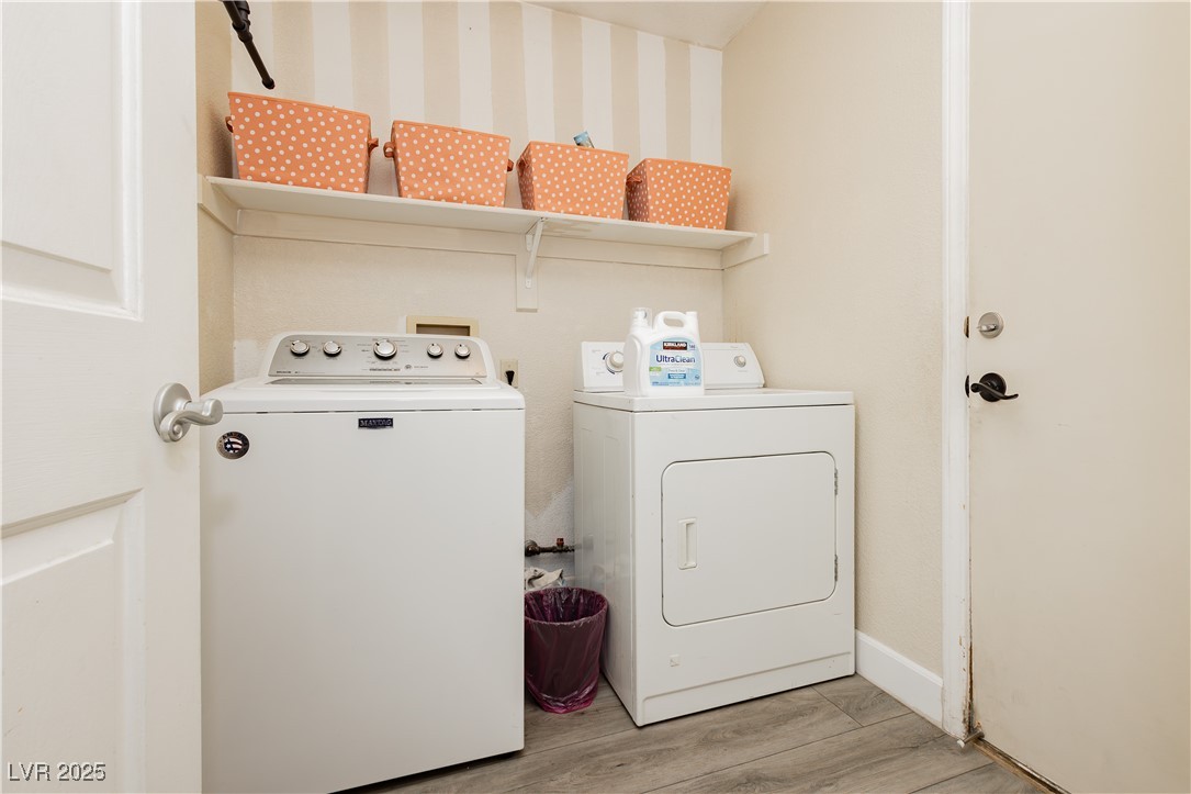 425 Cherry Meadows Court Property Photo 11