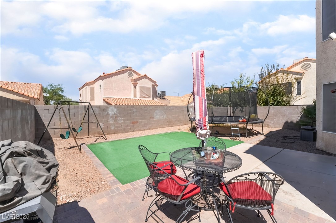 425 Cherry Meadows Court Property Photo 24