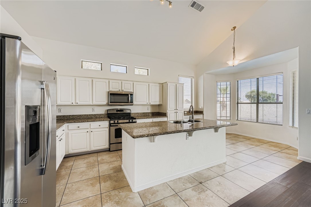 1598 Signal Butte Way Property Photo 10