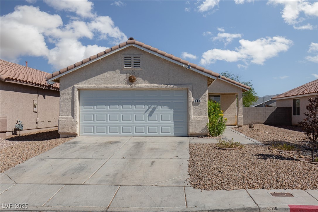 648 Carlos Julio Avenue Property Photo 2