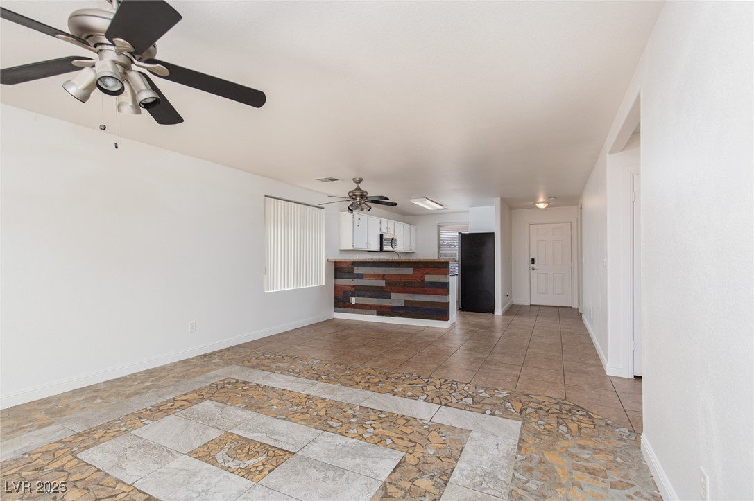 648 Carlos Julio Avenue Property Photo 6