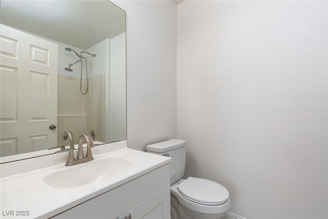 648 Carlos Julio Avenue Property Photo 21