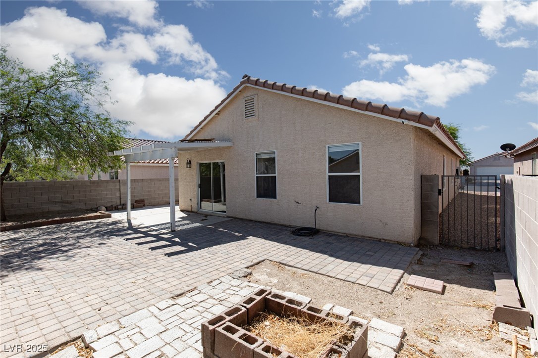 648 Carlos Julio Avenue Property Photo 24