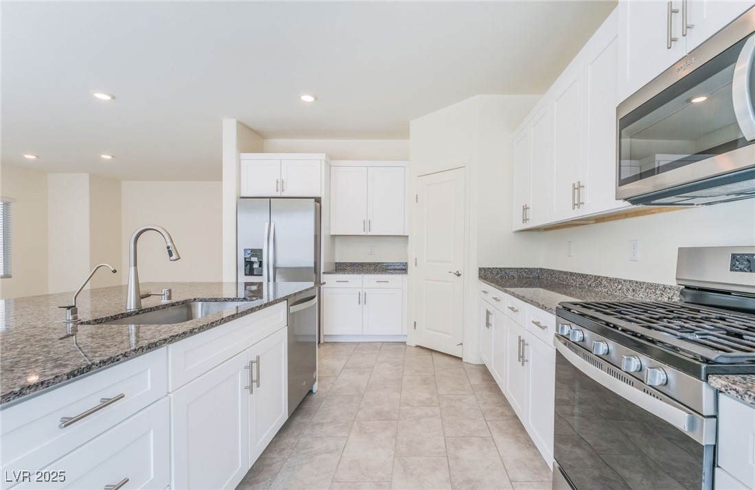 7654 Duran Harbor Lane Property Photo 1