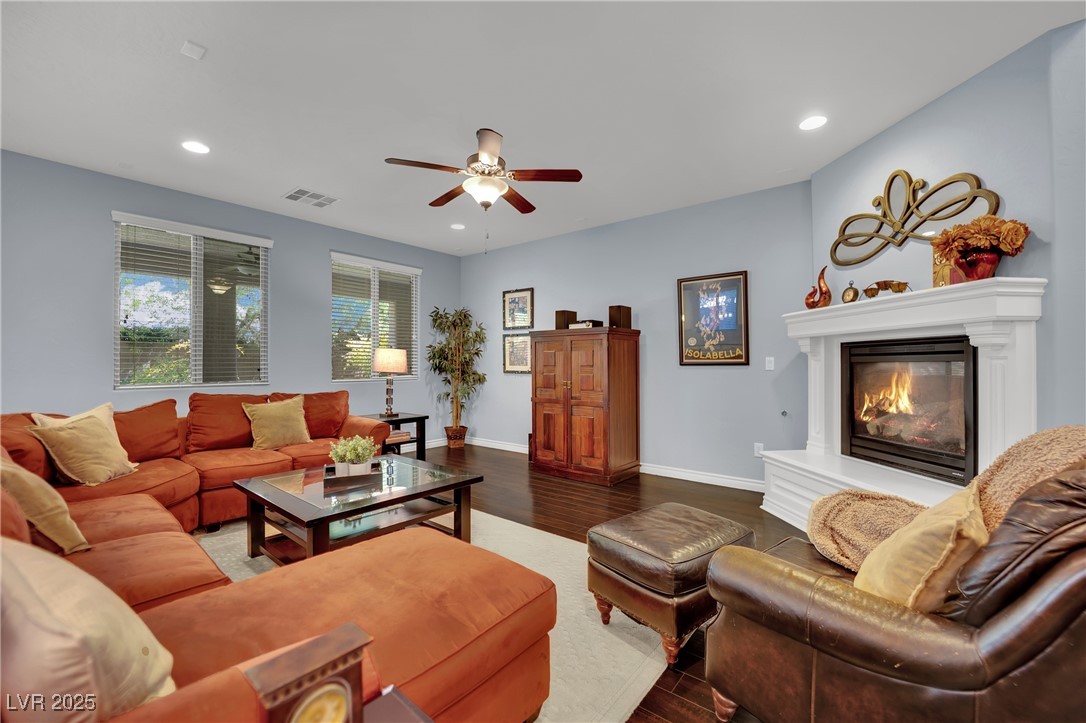 6466 American Eagle Avenue Property Photo 13