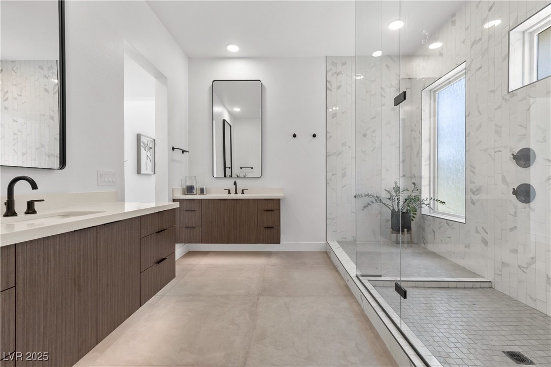 508 Vista Sunset Avenue Property Photo 18