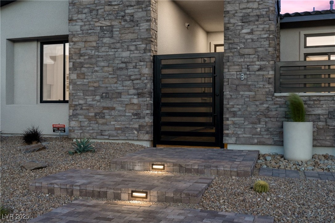 508 Vista Sunset Avenue Property Photo 30