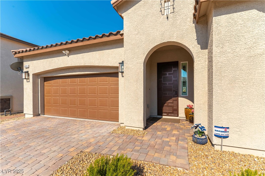 6225 Gambetta Street Property Photo 2