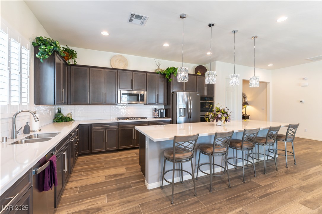 6225 Gambetta Street Property Photo 10