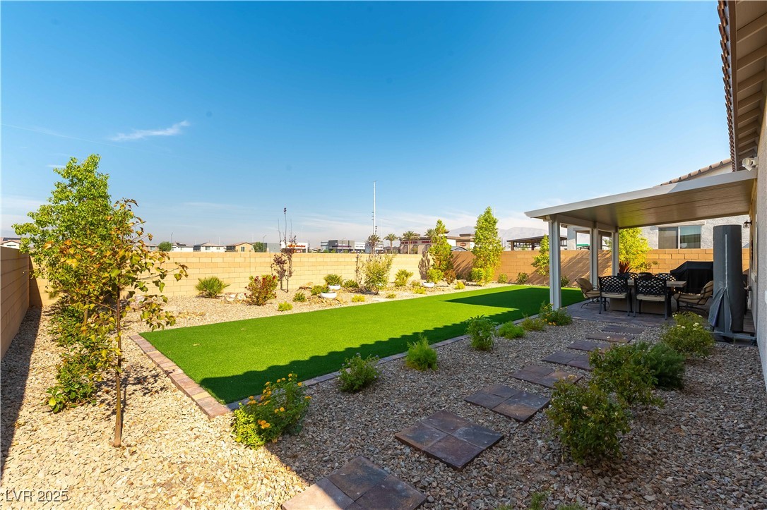 6225 Gambetta Street Property Photo 27