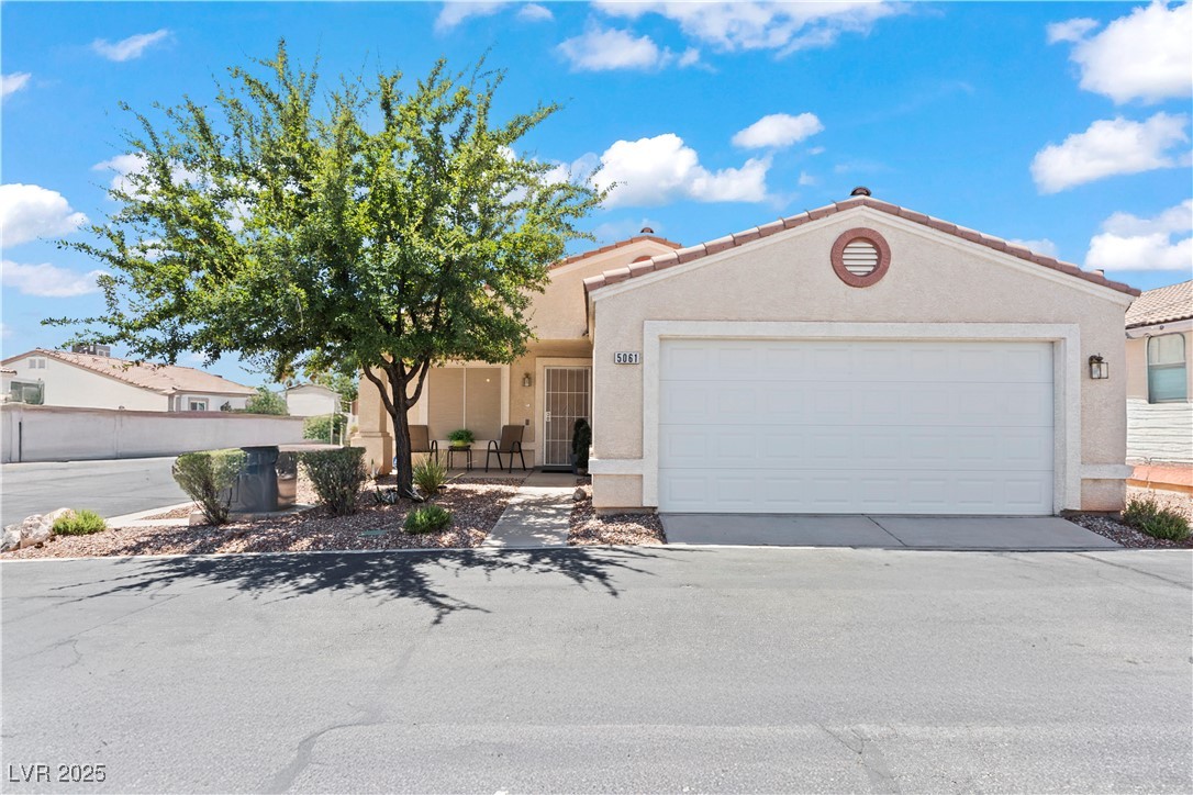 5061 Droubay Drive Property Photo 3