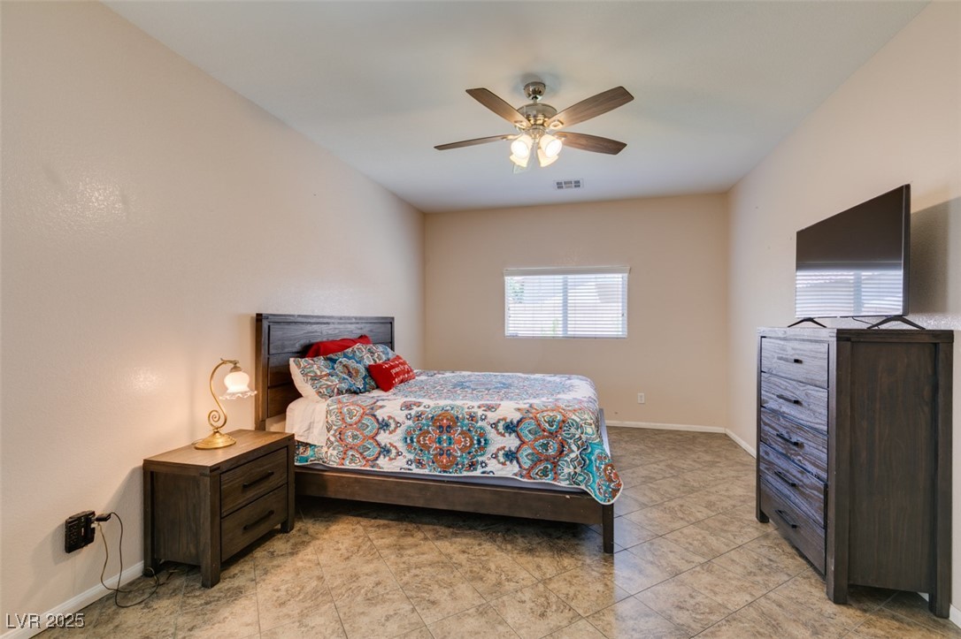 2363 Rock Slide Circle Property Photo 19