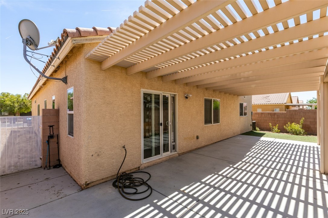 2363 Rock Slide Circle Property Photo 37