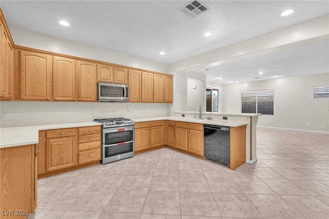 2607 Dirleton Place Property Photo 12