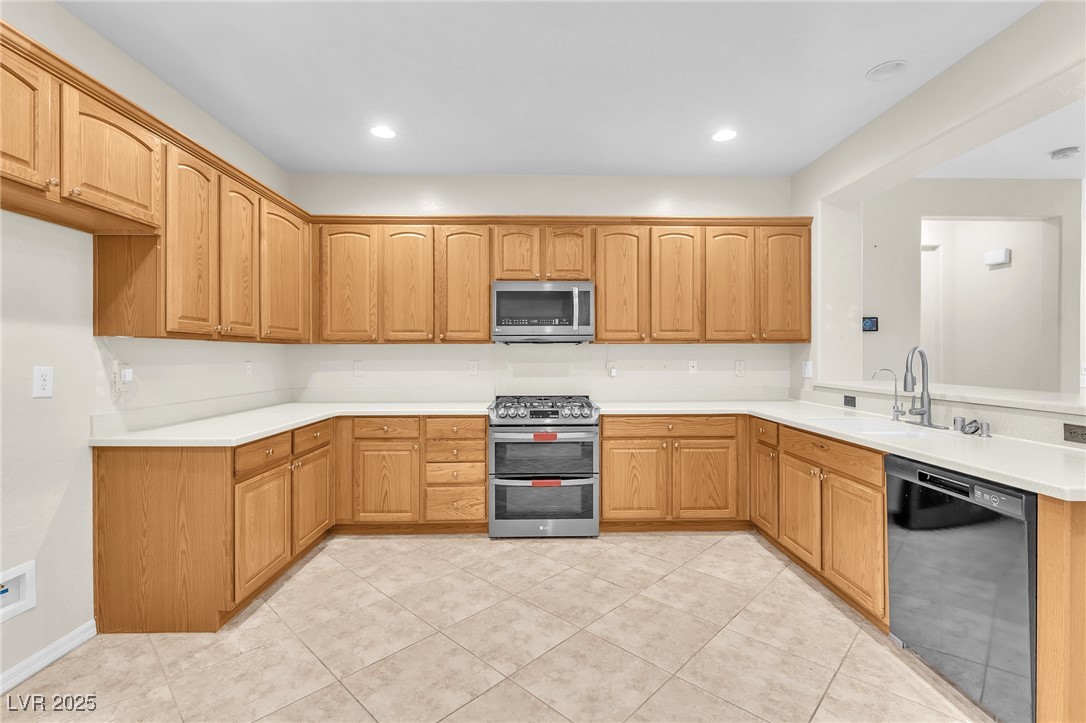 2607 Dirleton Place Property Photo 13