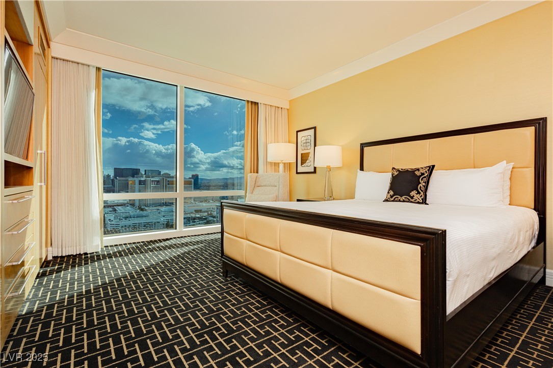 2000 Fashion Show Drive 3526 Property Photo 17