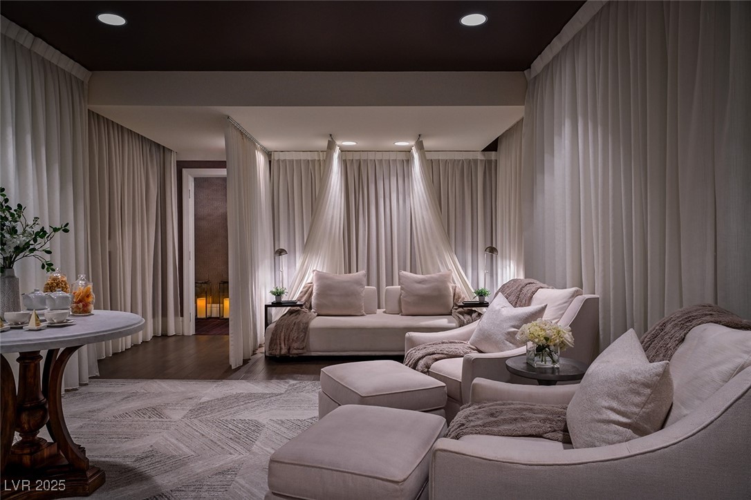 2000 Fashion Show Drive 3526 Property Photo 42