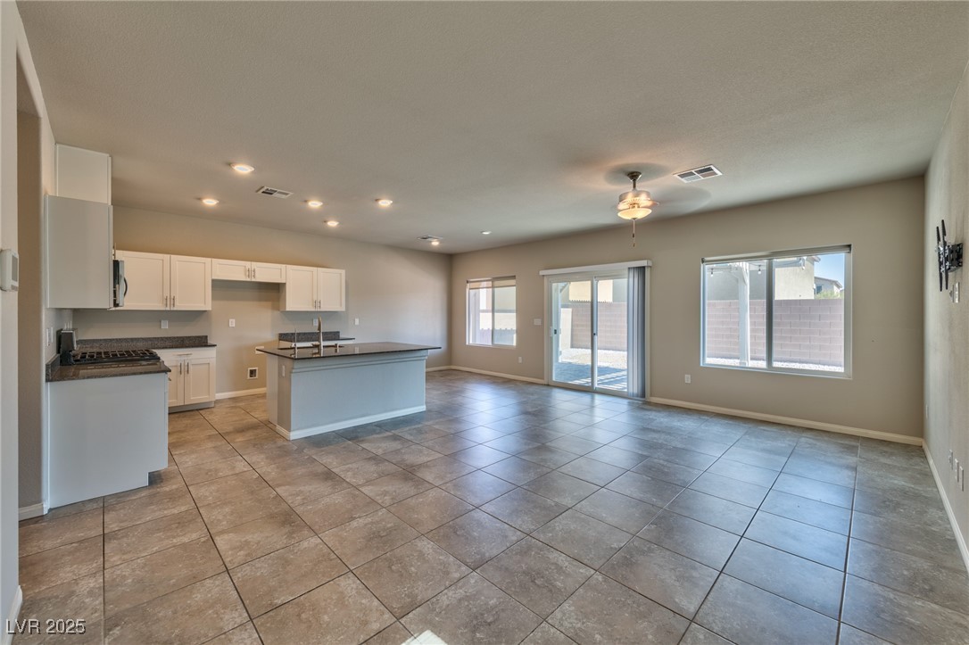 3939 Lambent Avenue Property Photo 2