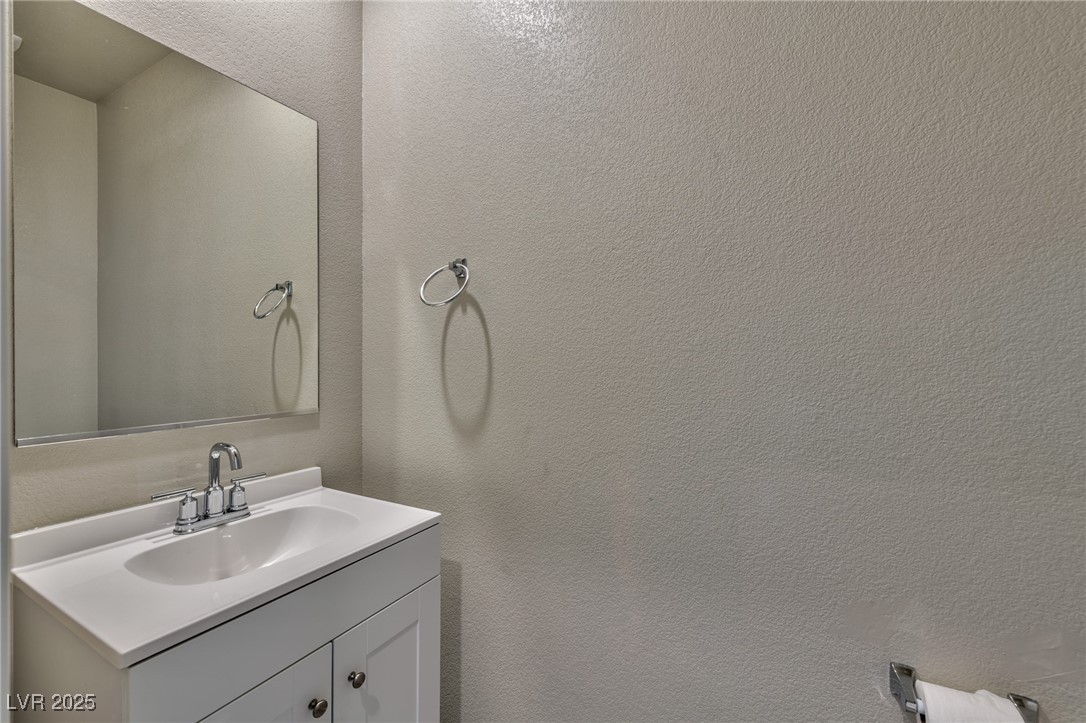 3939 Lambent Avenue Property Photo 6