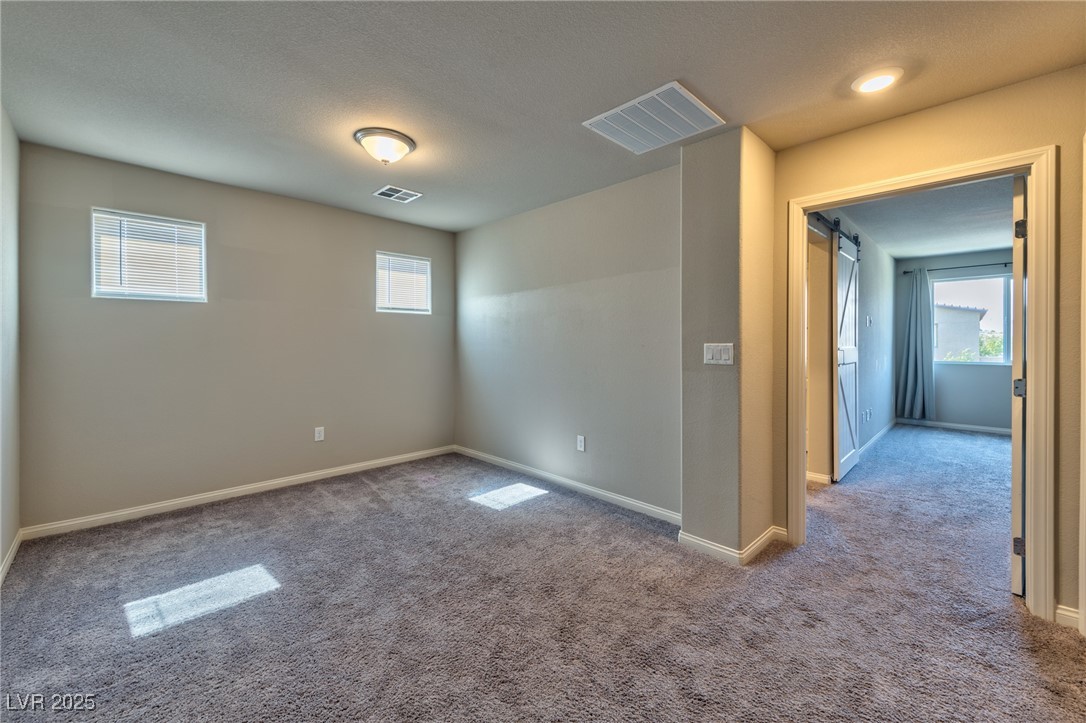 3939 Lambent Avenue Property Photo 8