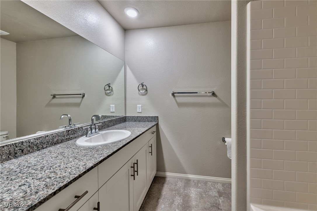 3939 Lambent Avenue Property Photo 14