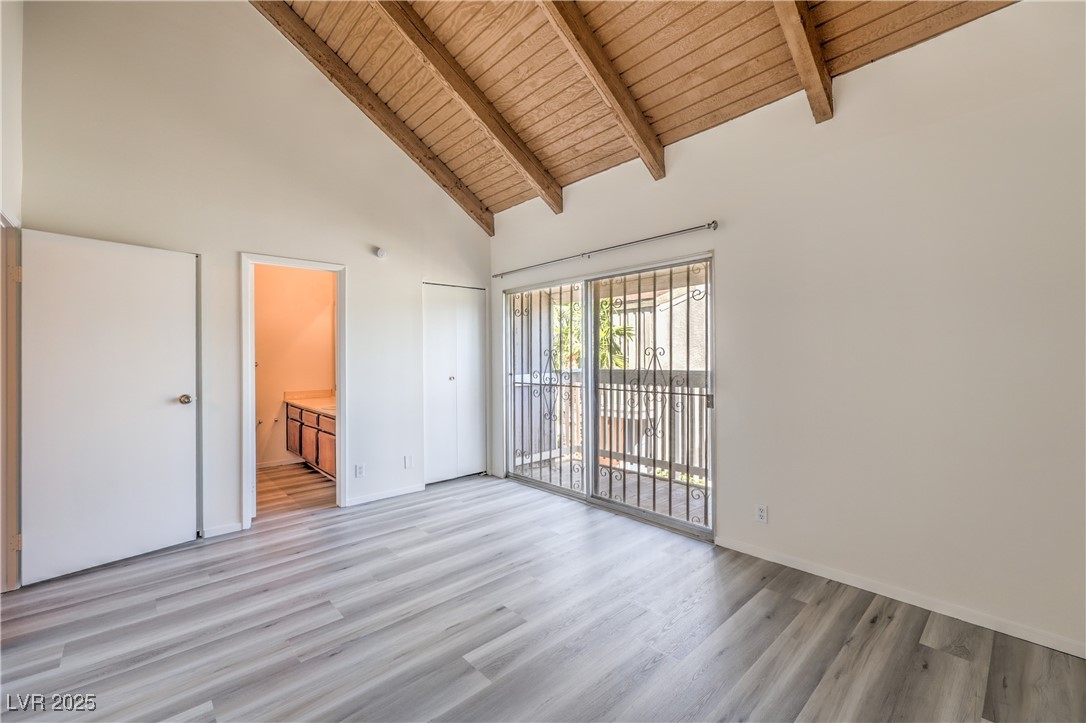 576 Willow Green Drive Property Photo 18