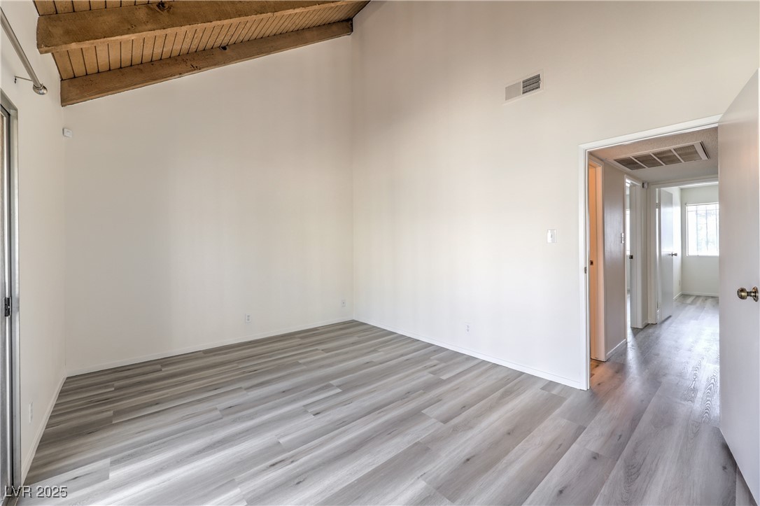 576 Willow Green Drive Property Photo 28